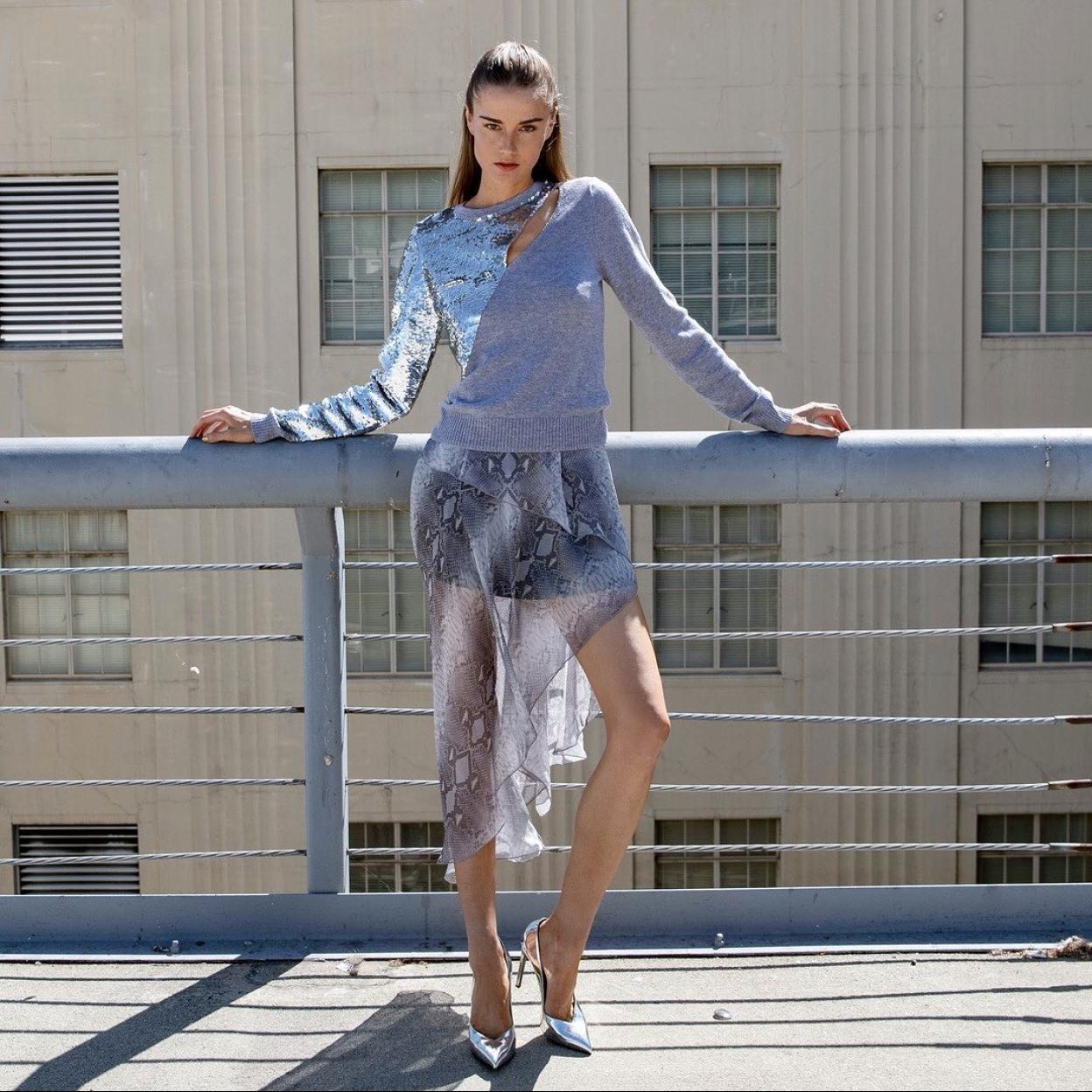 Con lentejuelas o con perlas, los jerséis más originales y bonitos del momento están en Zara (y se están agotando)