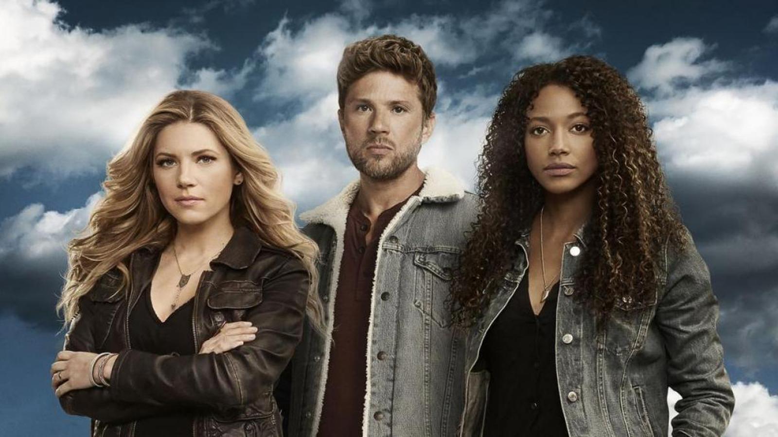 Cuando las detectives privadas Cassie Dewel y Jenny Hoyt vuelven a reunirse para investigar un accidente de tráfico a las afueras de Helena, Montana, descubren que el caso no va a resultar tan sencillo como esperaban. Conforme van indagando más en el misterioso accidente, se van topando con un grupo de adolescentes ingenuos, una insinuante cara del pasado de Jenny y un depravado forastero dispuesto a encontrar respuestas.