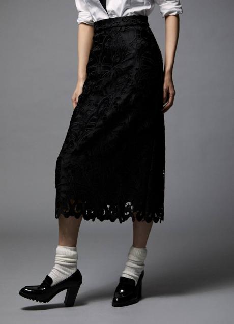 Imagen - La falda es de color negro