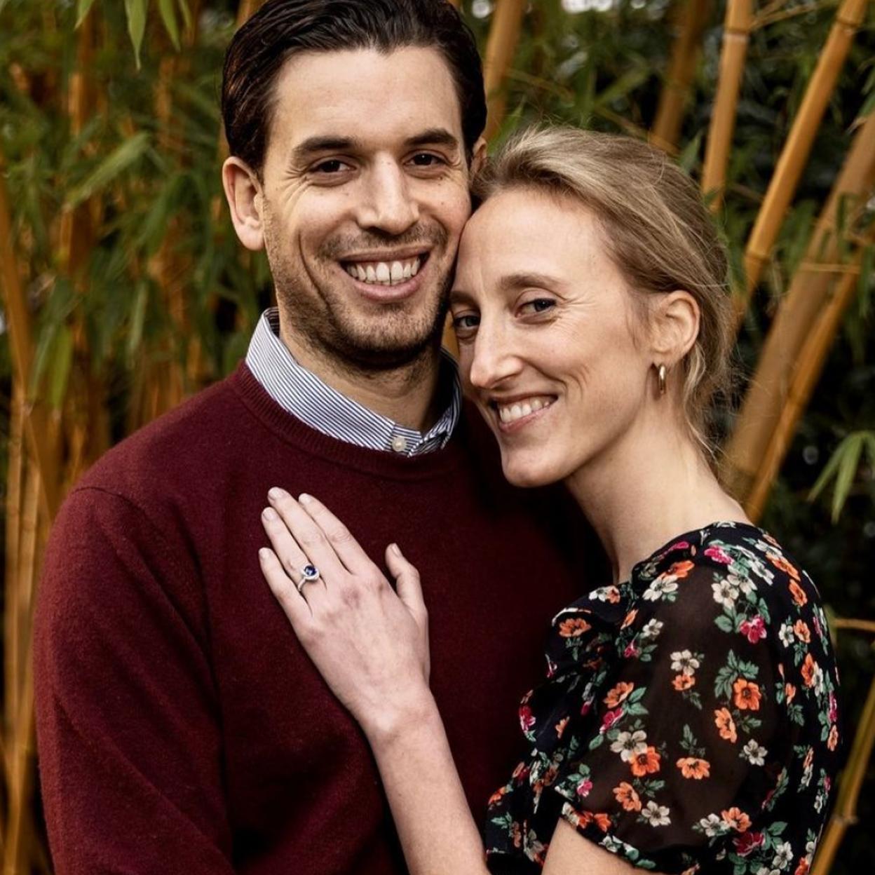 Imagen distribuida por la casa real belga de la princesa María Laura, hija de la herman del rey Felipe, y su prometido.