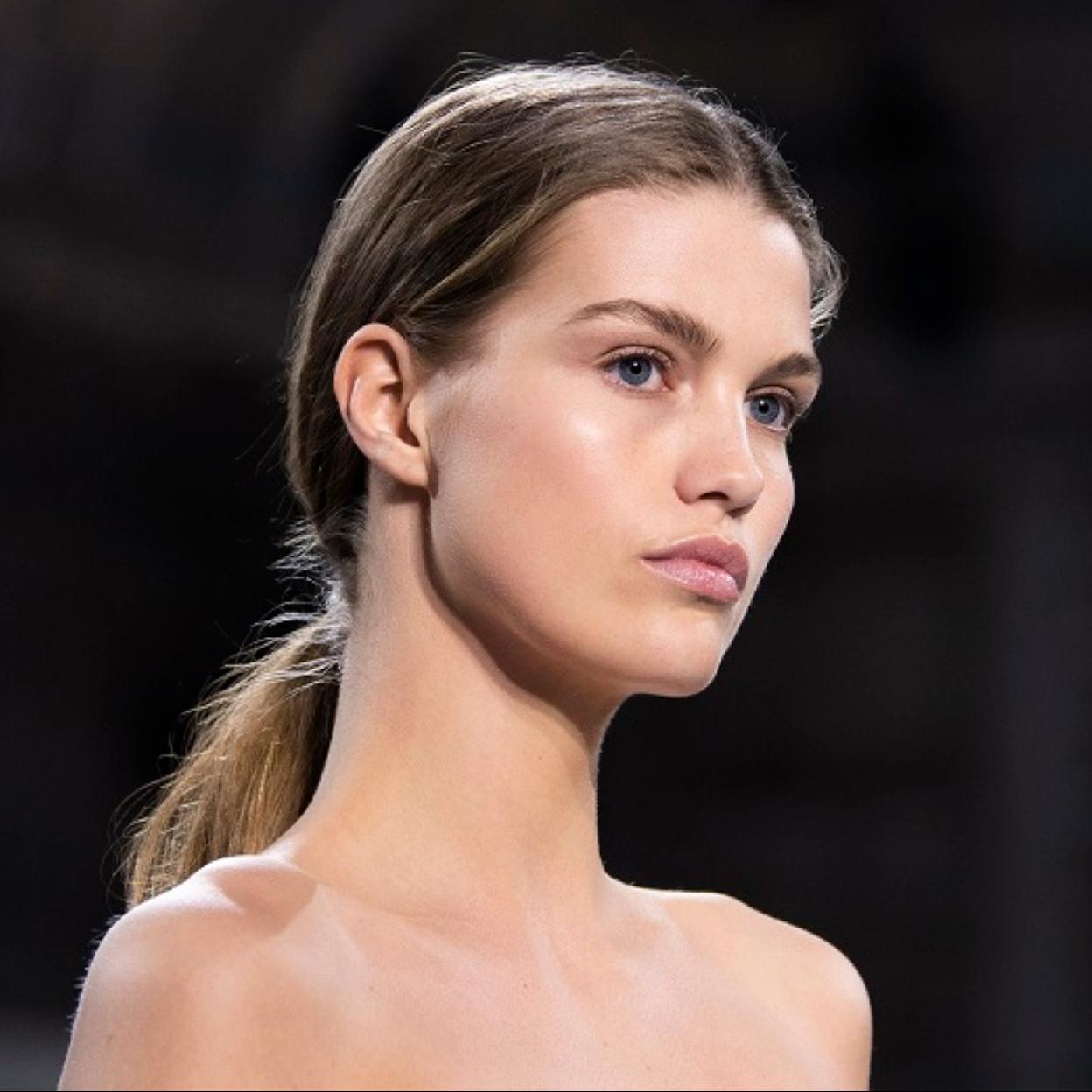 Pincha en la imagen para conocer las cremas anticelulíticas con las que le dirás adiós a la piel de naranja. 