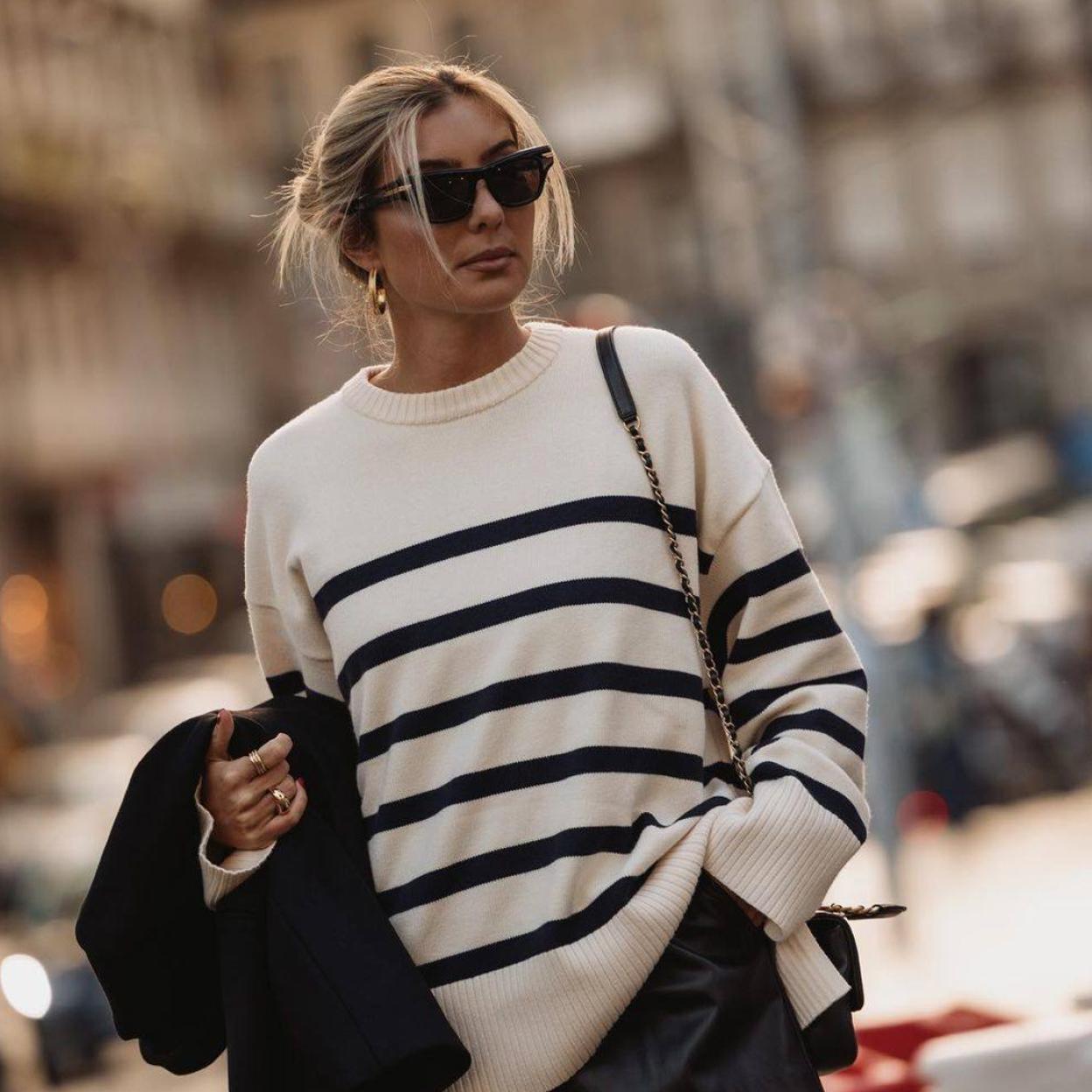 Pincha en la foto para ver los vestidos de punto de las rebajas más bonitos con los que ir calentita y estilosa