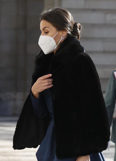 Imagen - La Reina Letizia, con su nuevo piercing en la Pascua Militar. Foto: GTRES