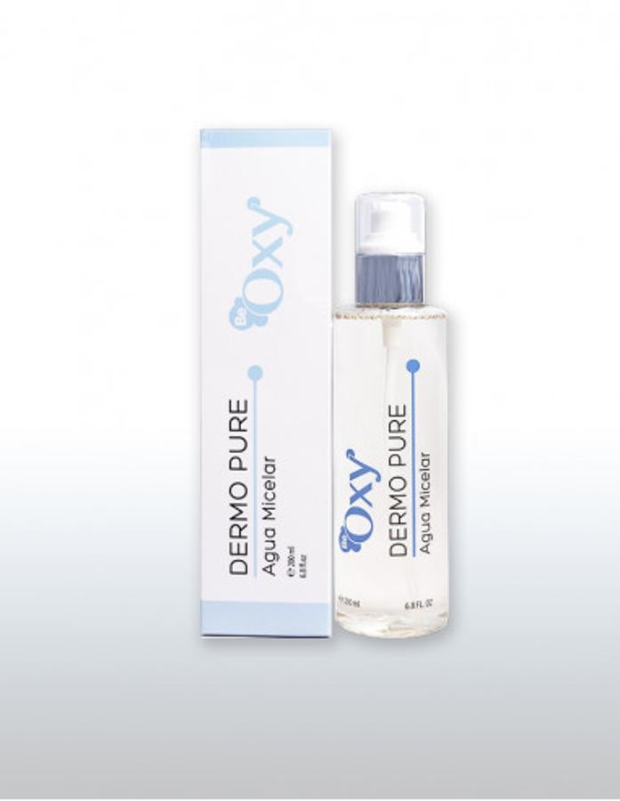 Además de limpiar la piel en profundidad y eliminar la suciedad y grasa acumulada en el rostro, este limpiador desmaquilla con propiedades calmantes, revitalizantes y antibacterianas. Es hidratante y a su vez matifica la piel. (14,95 euros)