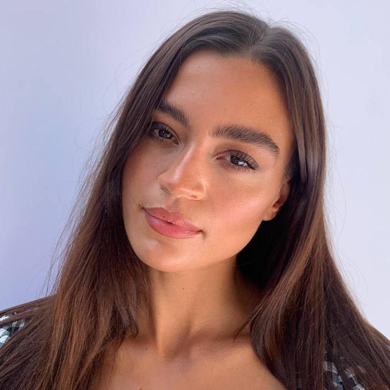 Pincha en la imagen para ver Estos son los 22 sérums faciales perfectos para empezar a utilizar a partir de los 50 años