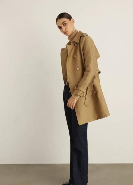 Imagen - Puedes combinar el trench con mocasines o con botines