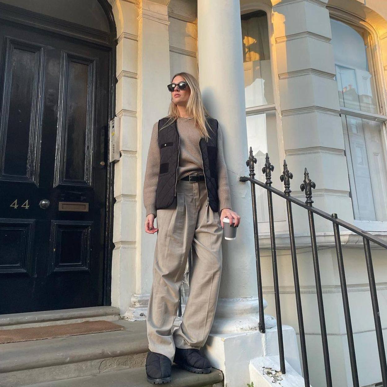 Pincha en la foto para ver 11 vestidos con estampado de flores que hemos fichado para las rebajas