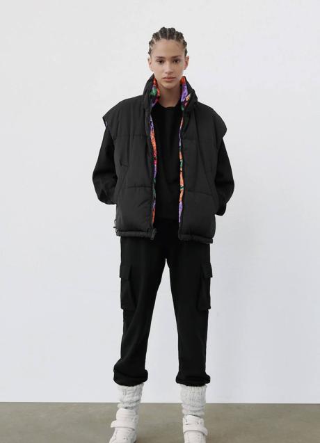 Imagen - El chaleco es de efecto acolchado y reversible