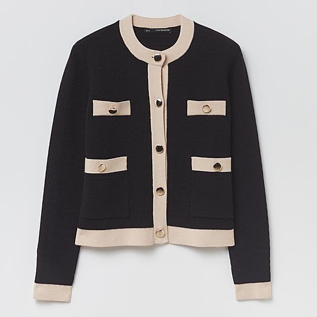 Imagen principal - Esta chaqueta baratísima de Sfera que parece de lujo va a ser tu mejor compra de las rebajas (y está disponible en tres colores y en todas las tallas)