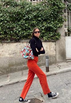 Imagen secundaria 2 - Todo Instagram tiene esta sobrecamisa estampada de Parfois porque es baratísima, favorece mucho y nos hace soñar con la primavera