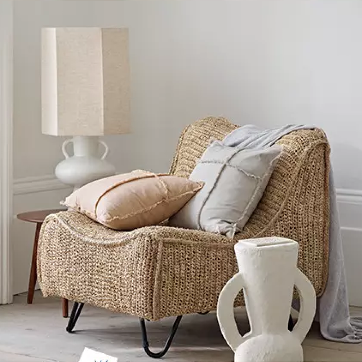 Pincha en la foto para ver los muebles más baratos y bonitos de Primark Home.