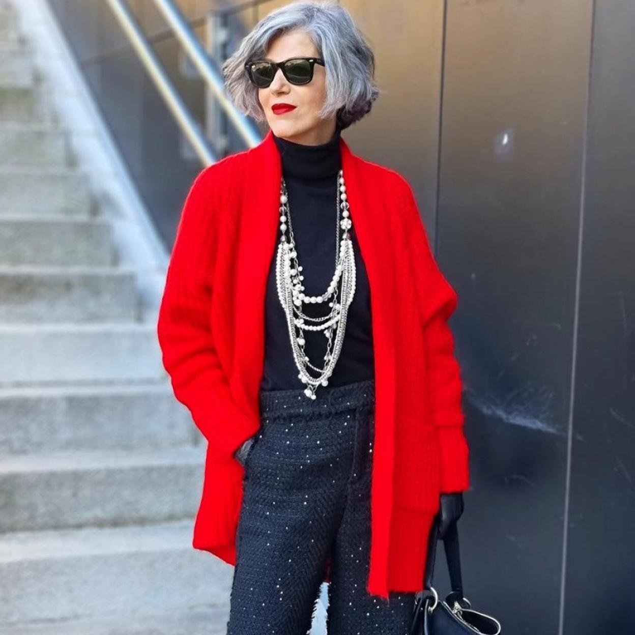 Los pantalones de Zara de tweed que rejuvenecen a los 50 son la prenda de las rebajas que tienes que encontrar sí o sí