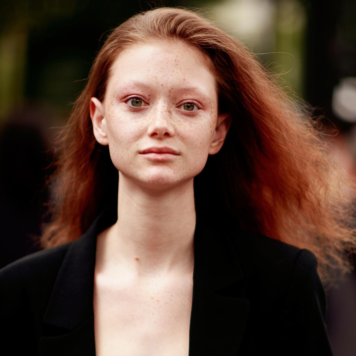 Pincha en la imagen para conocer los contornos de ojos con los que conseguirás una mirada descansada y rejuvenecida. 