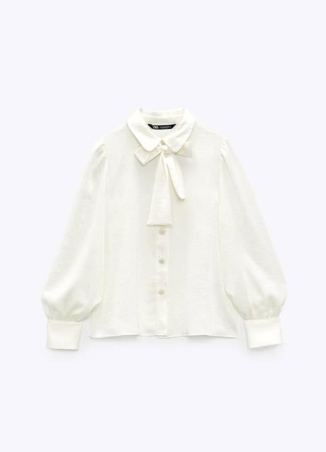 Imagen - Algunas tallas de la camisa con lazada ya están agotadas