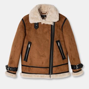 Imagen secundaria 1 - Tenemos la copia low cost de la chaqueta de doble faz tan bonita que comparten Vicky Martín Berrocal y su hija Alba Díaz