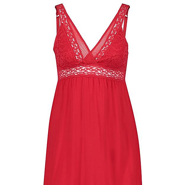 Imagen principal - El truco definitivo para usar un camisón en look casual y muy favorecedor para el día y la primavera