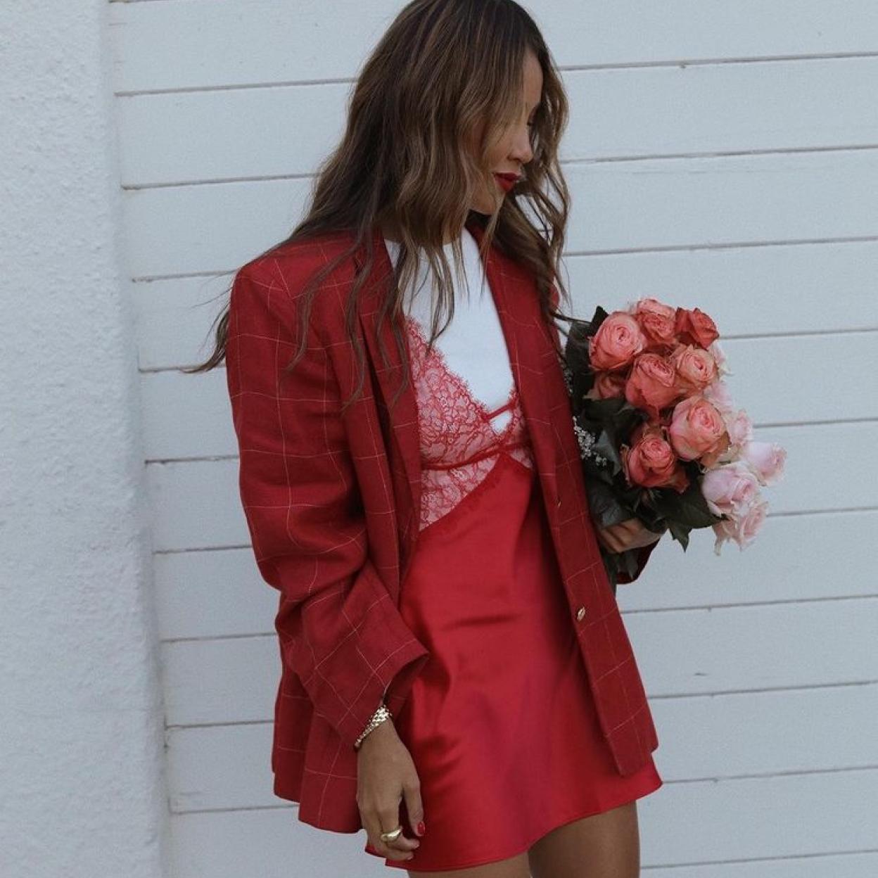 Pincha en la imagen para ver la lencería roja más bonita (y sensual) para atraer la buena suerte.