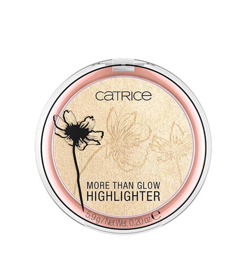 Este iluminador en formato polvo es vegano y cuenta con una textura sedosa y suave con la que se consigue un brillo perfecto. More than glow está disponible en tres tonos y se puede modular el efecto de iluminación a la hora de aplicarlo con la brocha. (3,90 euros).