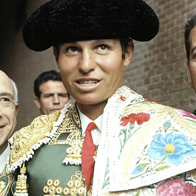 Abandonos, infidelidades e hijos sin padre: los polémicos amores de El Cordobés