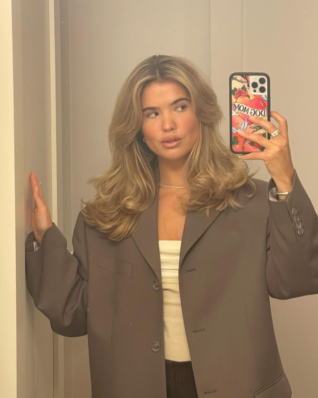 Pinchs en la foto y descubre los mejores productos de styling para conseguir unas ondas naturales.