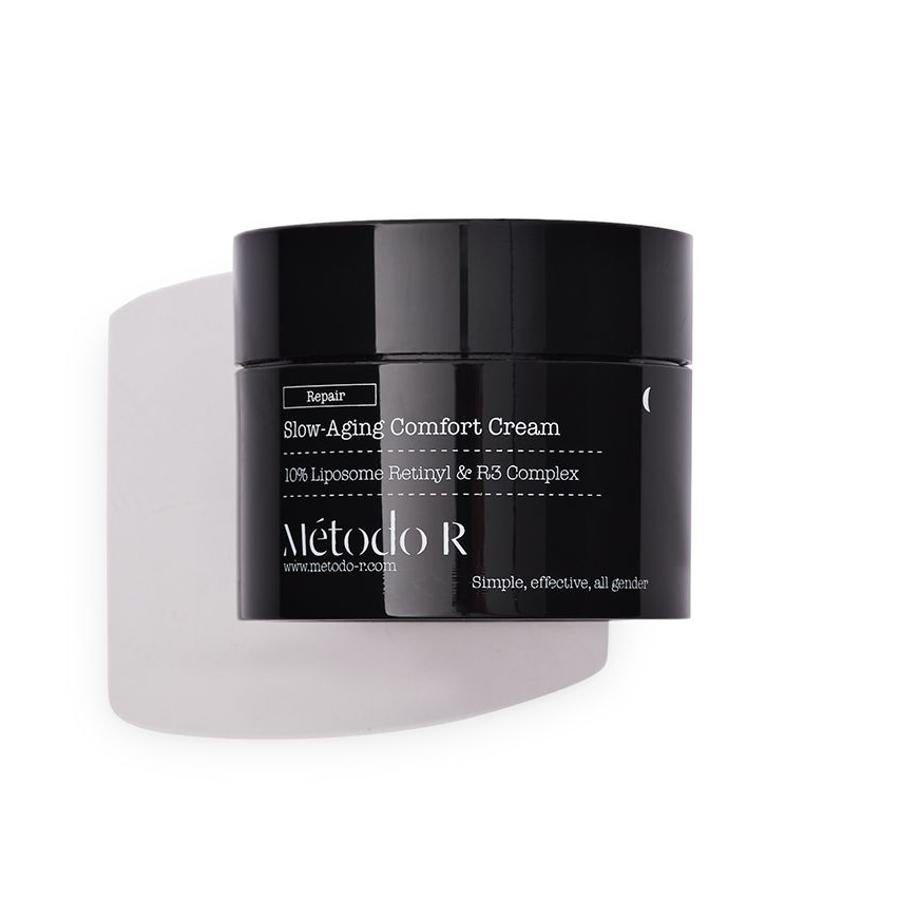 Compuesta por un 10% de retinyl liposomado, un derivado de la vitamina A, la Crema Confort ayuda tratar las arrugas, reducir las manchas y a mejorar la textura de la piel por las noches. Gracias a su textura, es recomendable para las pieles más secas mientras que el gel-crema de la misma firma se recomienda para pieles grasas. (49 euros).