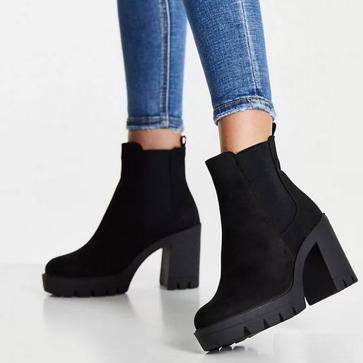 Imagen secundaria 1 - Estos botines chelsea van a salvar tus últimos looks del invierno