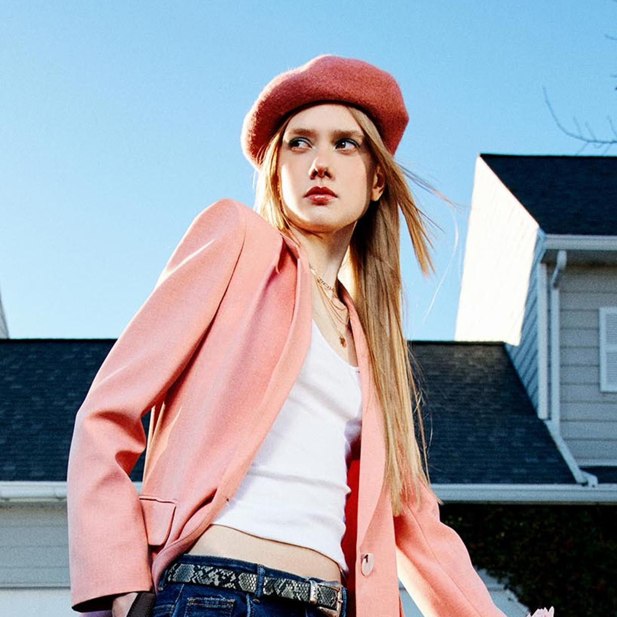 Rosa o pata de gallo multicolor: los trajes que necesitas para un look impecable la próxima temporada están en Sfera