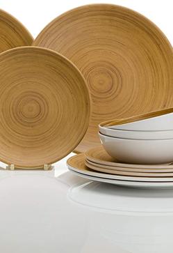 Imagen secundaria 2 - Vajillas de melamina de Amazon: en grande, imitación porcelana pintada (186 euros la vajilla completa de 12 piezas); de inspiración tropical (14.95 euros la pieza) y de imitación bambú (64.95 euros la vajilla completa de 12 piezas).