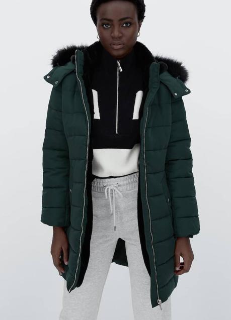 Imagen - El abrigo de Stradivarius con el que conseguirás un look cómodo ideal para los días tormentosos de primavera