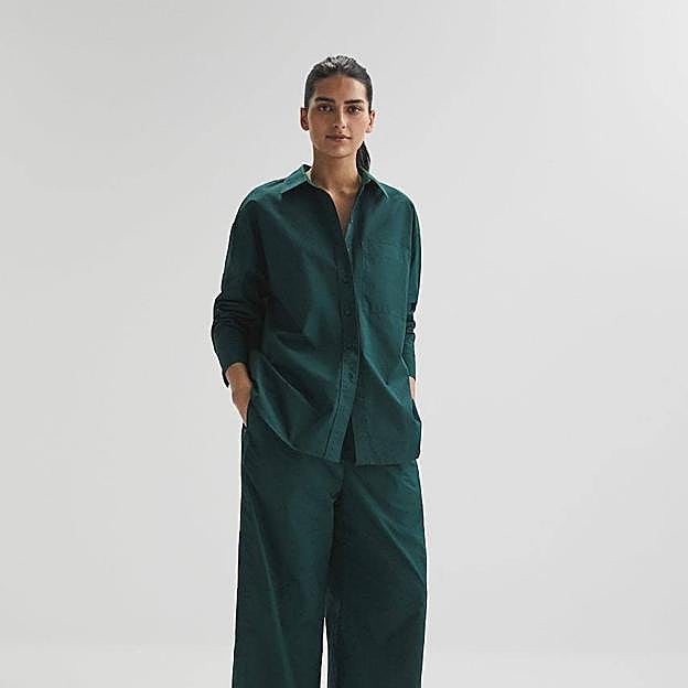 Imagen principal - Las camisas de popelín, denim y de lino