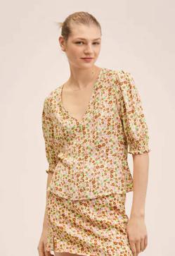 Imagen secundaria 2 - Tus looks de primavera necesitan estas blusas