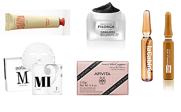 SUAVINA. Crema de manos original (6€). FILORGA. Exfoliante Scrub & Detox (34,90€). LA CABINE. Ampollas de tratamiento 5x Hialurónico Puro (19,95€/ 10 uds.). MARTIDERM. Ampollas Fórmula Nº10 HD Color Touch Spf 30 (19,60€/ 10 uds.). MARTA MASI. Mascarilla MI mate (24,90€ / 5 uds.). APIVITA. Jabón natural con rosa y pimienta negra (5,90€).