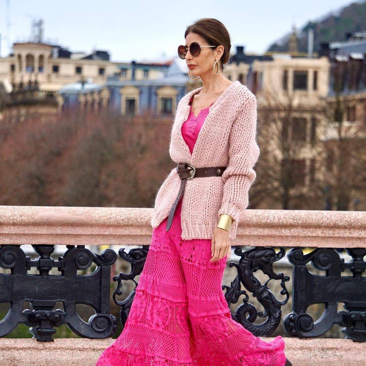 Pincha en la foto para ver bolsos súper bonitos con los que apostar por el rojo y triunfar en Instagram como una influencer