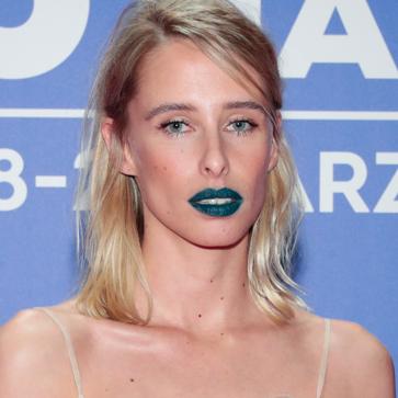 Imagen secundaria 1 - Milena Smit, Olivia Bavigli e Itziar Castro.