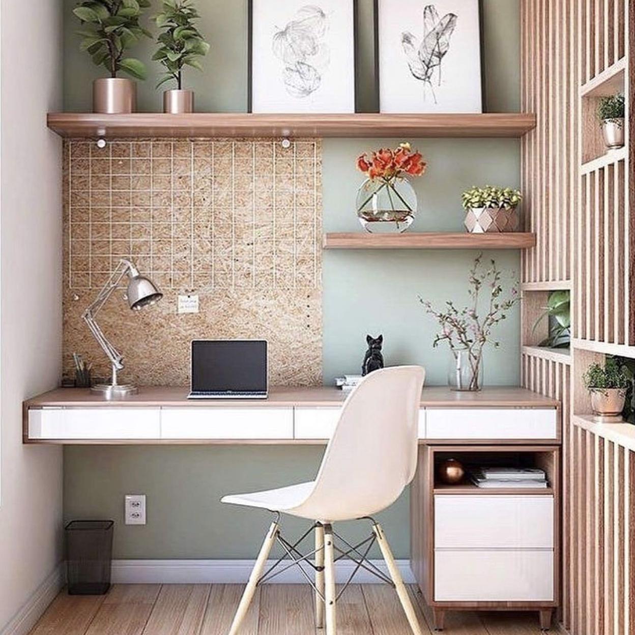 Pincha en la imagen para descubrir los mejores consejos para montar tu propia oficina en casa. 