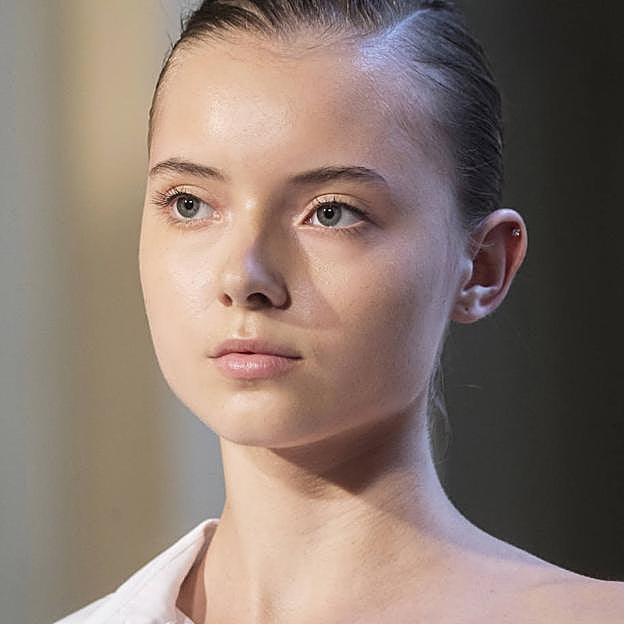 No más manchas oscuras con estos sérums de ácido azelaico por menos de 10 euros que borran todo tipo de pigmentación para conseguir una piel de porcelana