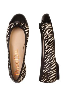 Imagen secundaria 2 - El modelo Alex Brown de Mislita, el 1950 Cebrina de Bobo's y el Rosalía Zebra de Paco Gil