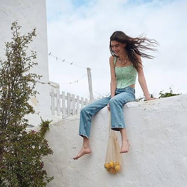 Imagen principal - Zara tiene los corsés más bonitos de la primavera