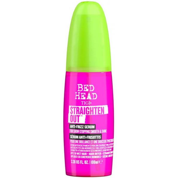 Los pelos rizados también pueden sufrir los problemas de la humedad y el encrespamiento. Sin embargo, hay sérums como este de Tigi Bed Bead (6,95 euros) que les ayudarán a controlar el frizz. Gracias a este sérum, que no deja el pelo graso, podrás conseguir un cabello impecable y más resistente. 