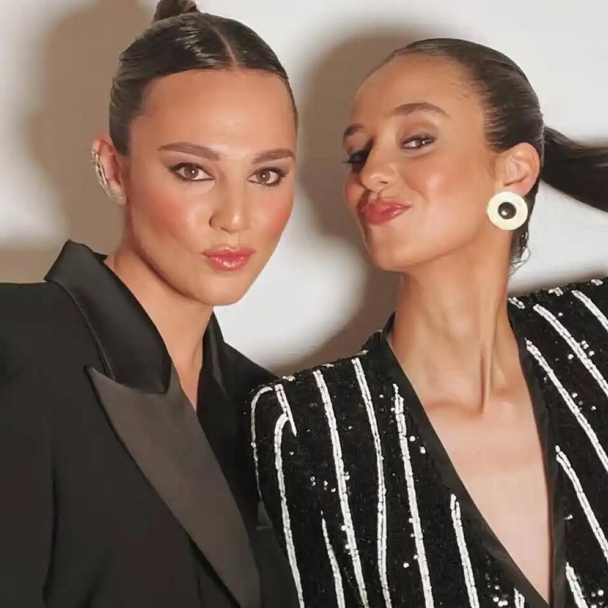 Rocío Laffón y Victoria Federica en uno de sus múltiples posados juntas en Instagram. Si quieres ver los looks de influcner de Victoria Federica, pìncha en la imagen