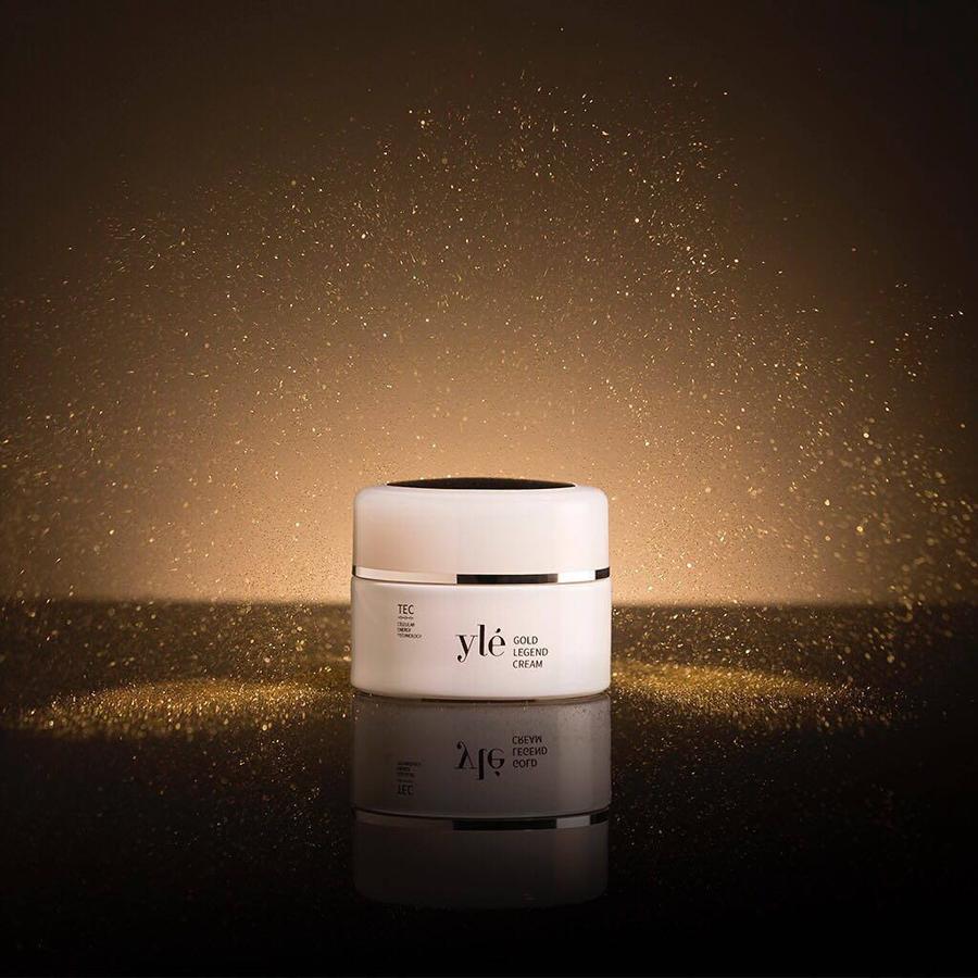 Gold Legend de Ylé Cosmetics está formulada con oro puro de 24k