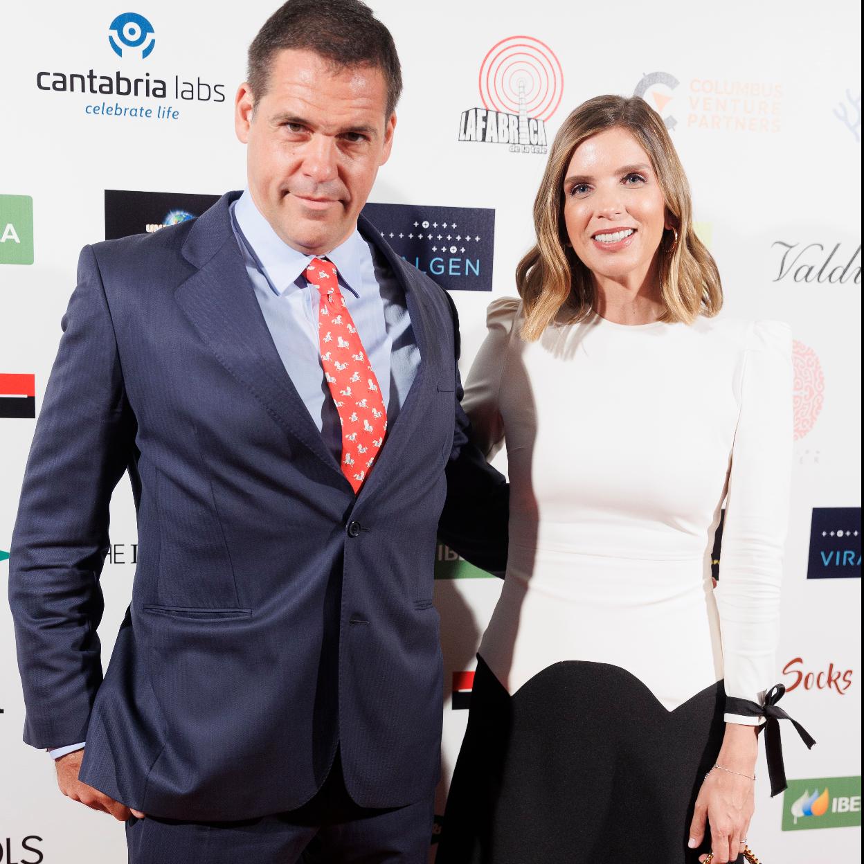 Pincha en la imagen para ver los vestidos made in Spain de The IQ Collection, la firma de Inés Domecq que arrasa en Instagram y adoran influencers, aristócratas y royals