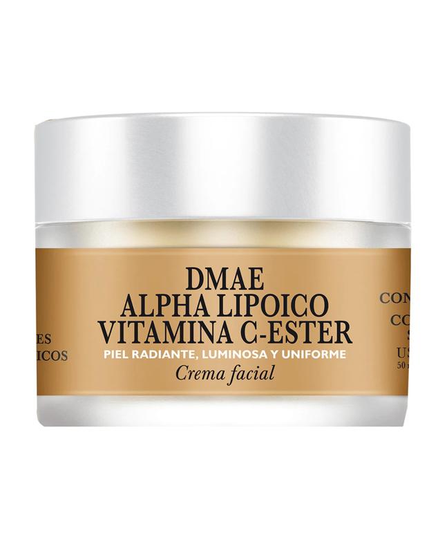 Es una crema que ha demostrado una gran mejoría visible de los signos de envejecimiento facial gracias al DMAE. Formulada también con aceite de Inca, que contiene una de las más altas concentraciones en ácidos grasos omega 3-6-9 entre todas las semillas oleosas. La vitamina C ayuda a prevenir y revertir los signos del envejecimiento, promoviendo la formación de nuevo colágeno y recuperando la luminosidad de la piel. Su fórmula ha sido enriquecida con extracto de Ciruela Kakadu, considerada la fuente natural más rica en Vitamina C. Precio: 26,91 euros en Naturitas (precio habitual: 29,90 euros).