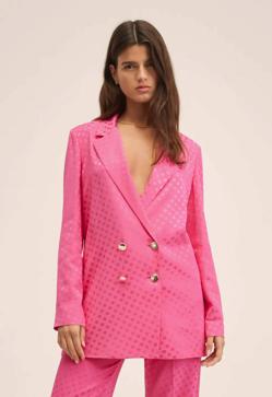 Imagen secundaria 2 - Mango nos trae varios modelos de americana