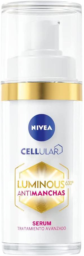 Este sérum iluminador reduce las manchas causadas por el sol, los factores hormonales, el envejecimiento y la inflamación de la piel. Gracias al avanzado ingrediente LUMINOUS630, este sérum actúa sobre la pigmentación existente y previene la aparición de nuevas manchas. Contiene vitamina E y ácido hialurónico, que apoya a las células para que produzcan su propio ácido hialurónico natural. Con una fórmula ligera, suave y de rápida absorción, este sérum de cuidado facial unifica el tono de la piel y aporta luminosidad al rostro. Precio: 13,50 euros.