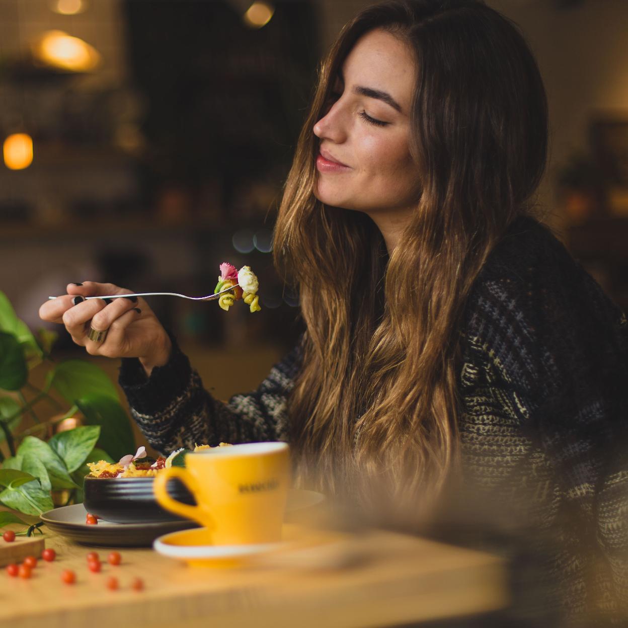 Pincha en la imagen para conocer los mejores alimentos para adelgazar. 