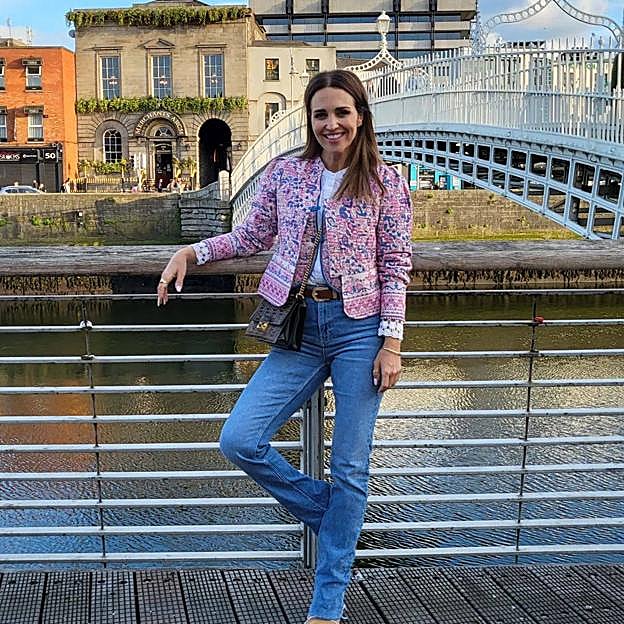 Sabemos dónde encontrar el conjunto étnico de chaqueta y chaleco favorito de las influencers que arrasa en Instagram
