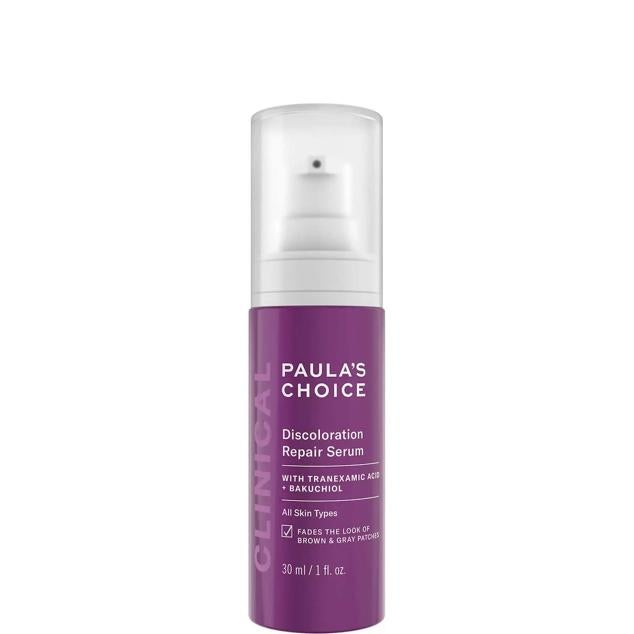 Un sérum reparador de la decoloración diseñad para igualar el tono y desvanecer las manchas. La fórmula utiliza ácido tranexámico, niacinamida, bakuchiol, vitamina E e ingredientes antioxidantes que impiden la aparición de pigmentación y aclaran la ya existentes, además de proporcionar un acabado resplandeciente, suave, uniforme y revitalizado.