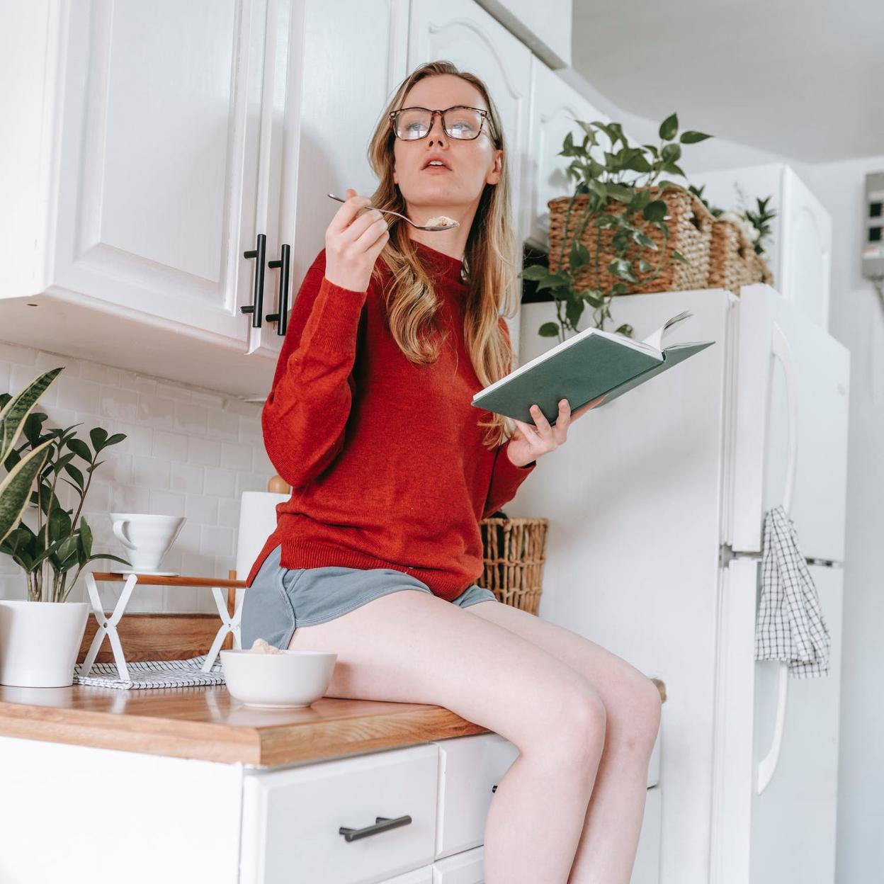 La dieta del yogur: analizamos qué, cómo se hace y si de verdad ayuda a reducir grasa y perder peso tal como promete