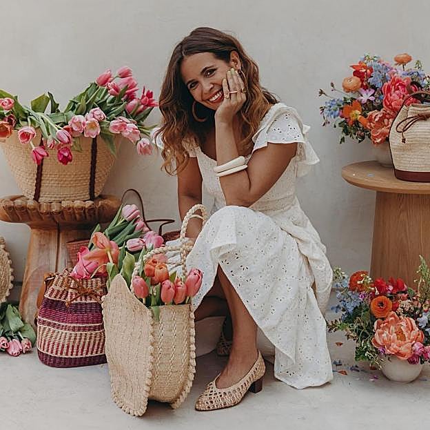 Bailarinas caladas, los zapatos cómodos y fresquitos que parecen de lujo y arrasan entre las influencers